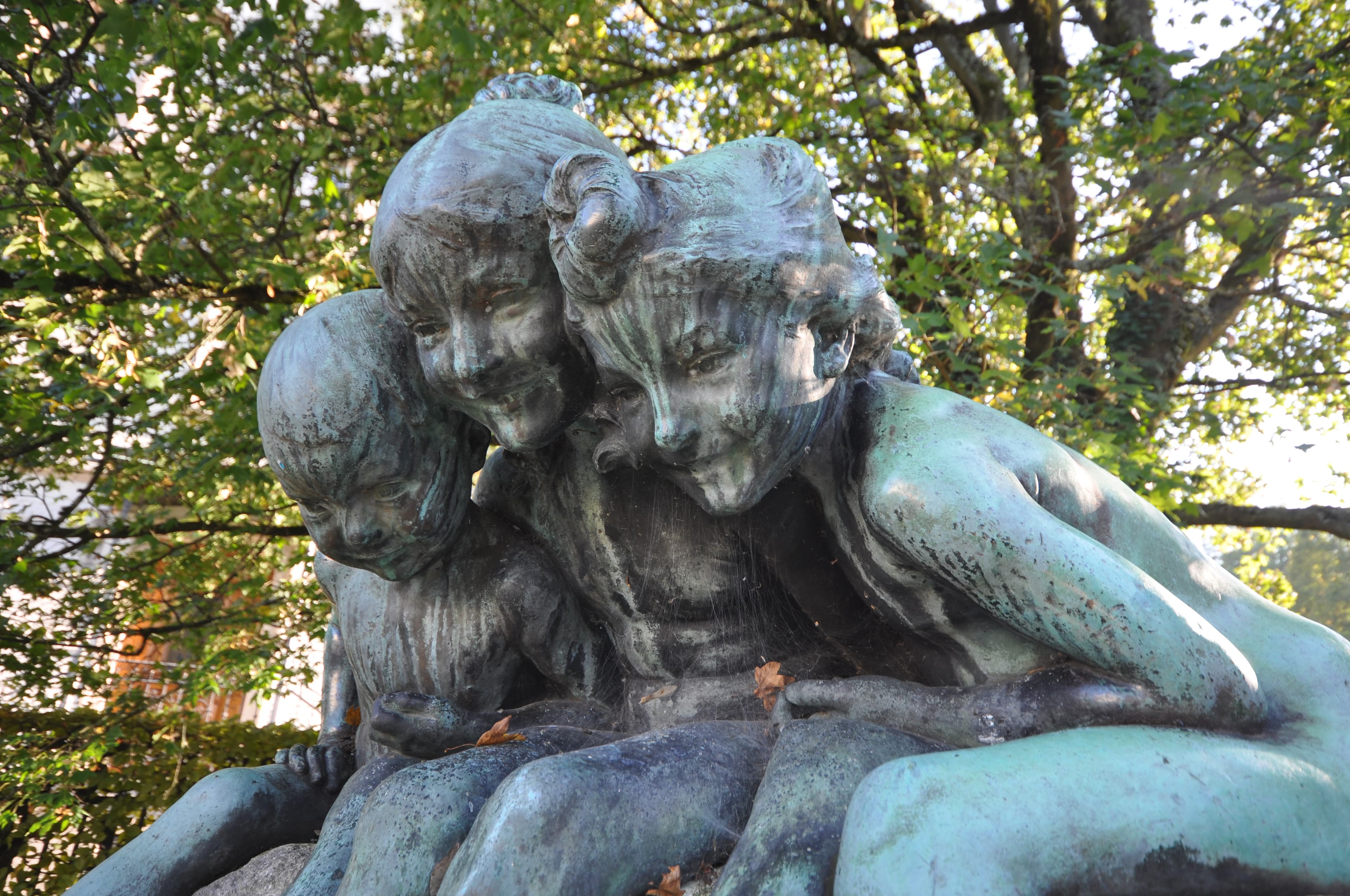 Märchenbrunnen (Jugendbrunnen), 1904-1905, Max Blondat